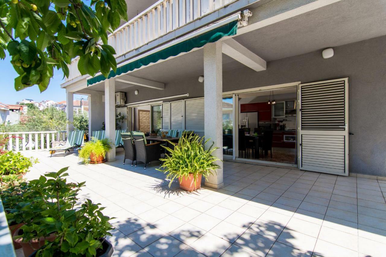 Apartamento Flora Trogir Exterior foto
